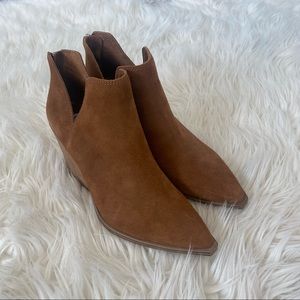 Steve Madden Alyse Darci Suede Ankle Booties